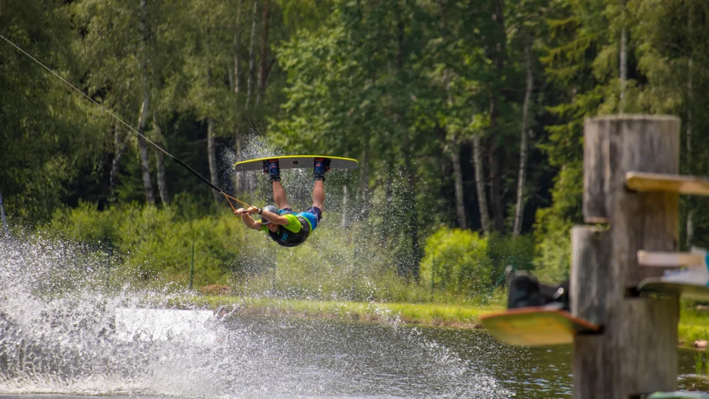 wakeboard rybar lipno